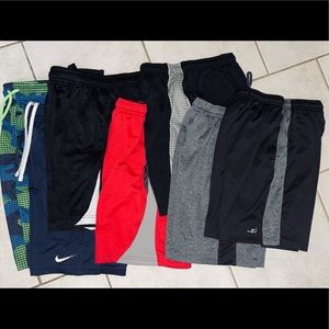 7 pairs of boys Athletic shorts size 10/12